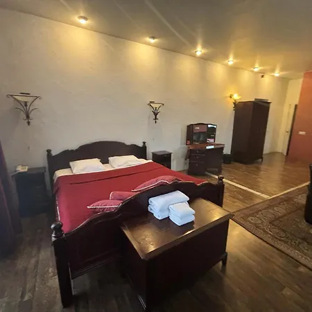 Viktorija Hotel 3*
