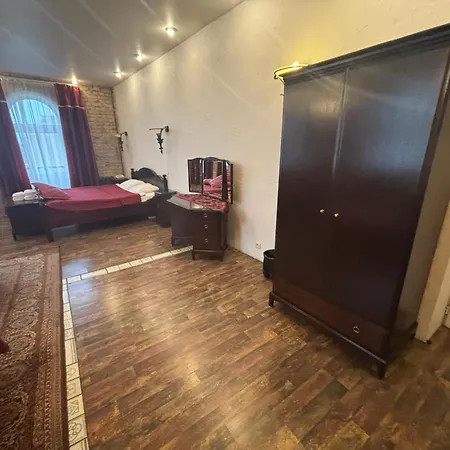 Hotel Viktorija 3*