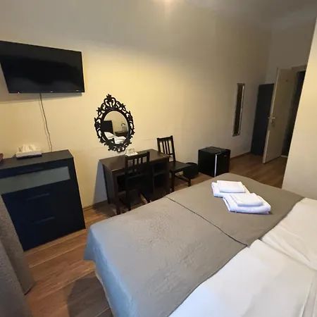 Viktorija 3* Riga