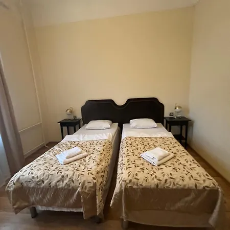 Viktorija 3* Riga